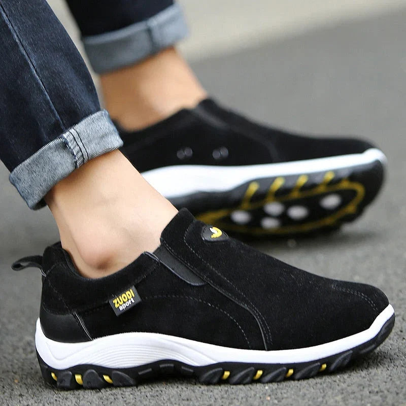 River – Sporty Slip-On Sneakers for Men