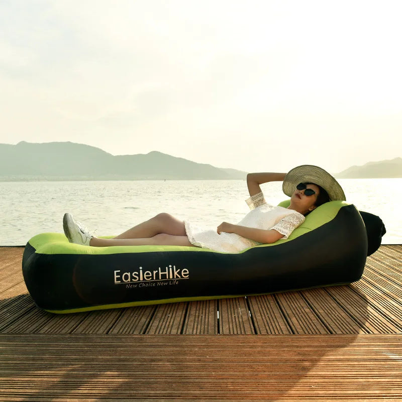 Lettino gonfiabile da esterno - portatile, perfetto per campeggio e spiaggia
