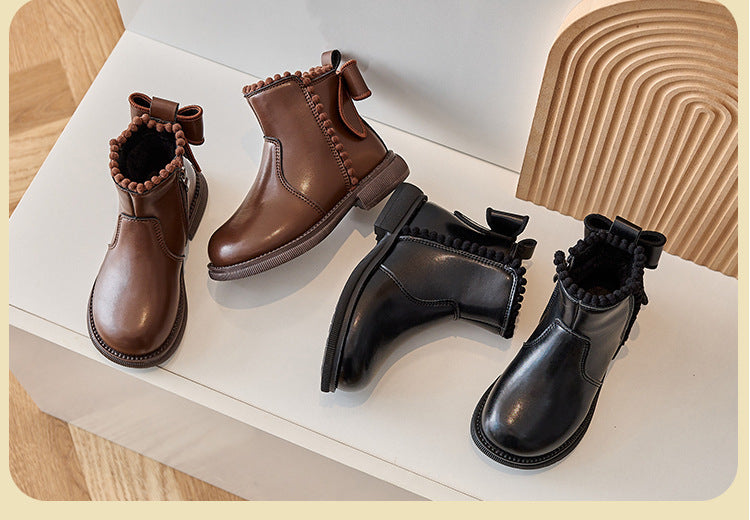 Leather Ankle Boots for Children with Zip – Comfortable Fit and Timeless Design