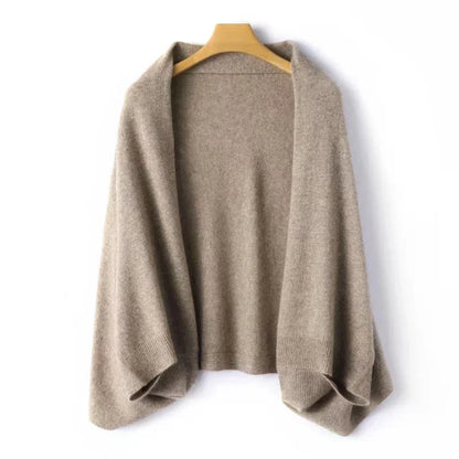 Multifunctional Shawl – Stylish to Wear as a Cardigan or Wrap