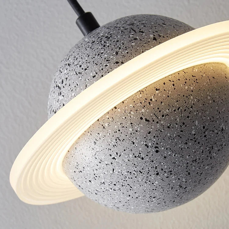 LED csillár csillag formában, travertin kivitelben – Modern, indusztriális függőlámpa