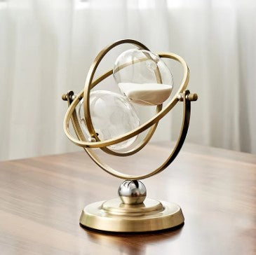 Clepsidră din metal, cu design minimalist, pentru decorarea elegantă a interiorului