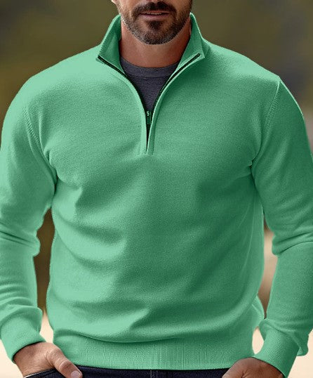 Bequemer Herrenpullover mit Viertel-Reißverschluss - George