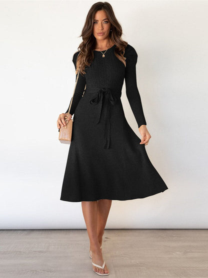 Robe midi en maille élégante avec ceinture et motif torsadé pour femme