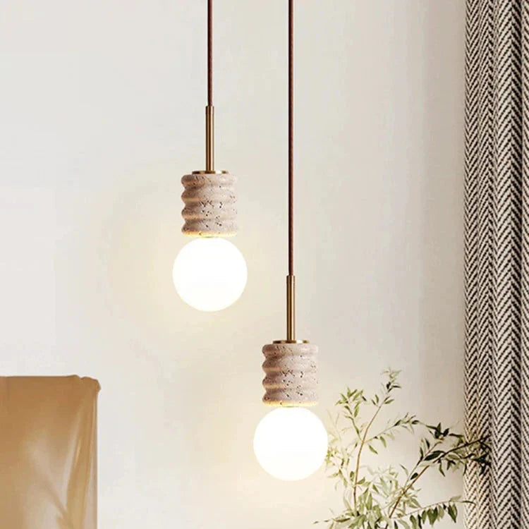 Elegantna LED visilica s modernom kamenom završnom obradom