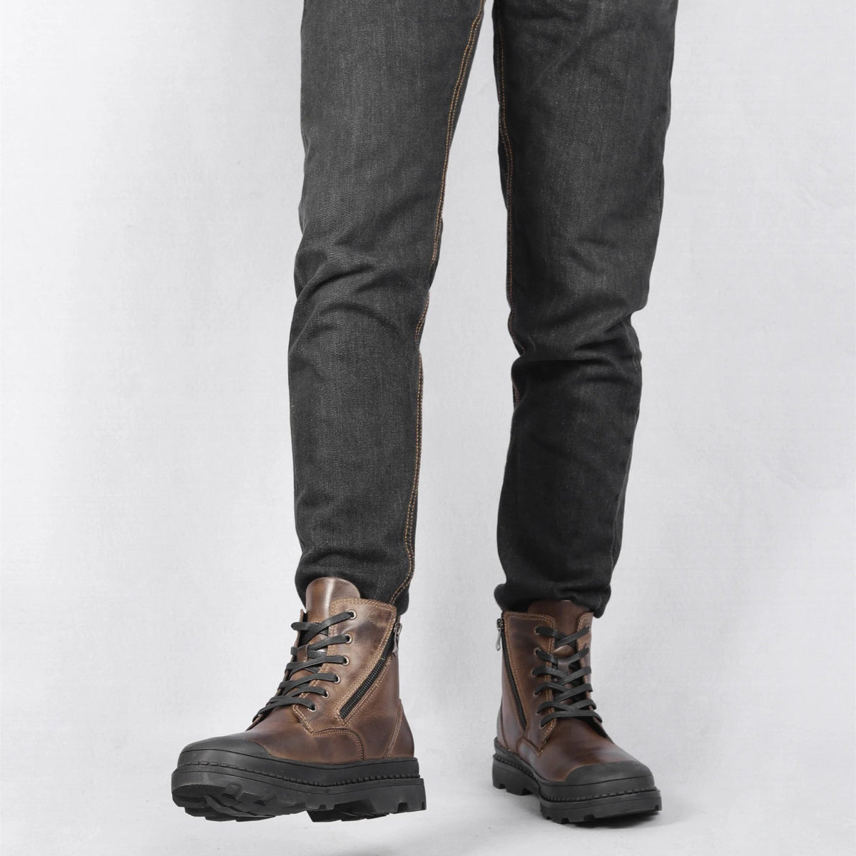 Vintage-Herrenstiefel aus Leder mit Schnürung und Reißverschluss – warm, robust und langlebig