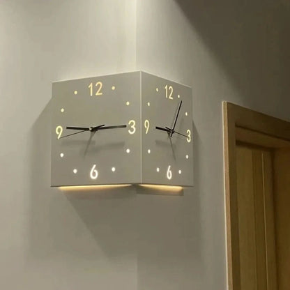 CornerTime - elegantni kutni sat
