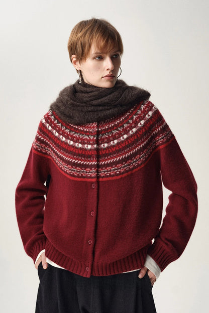 Ladies' Cosy Wool Vest with Norwegian Pattern and Button Closure