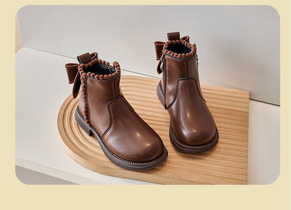 Leather Ankle Boots for Children with Zip – Comfortable Fit and Timeless Design