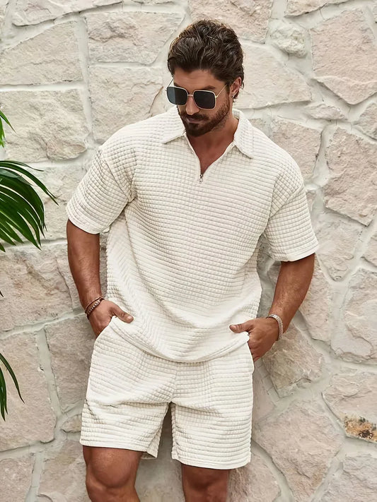 Set with V-neck and texture