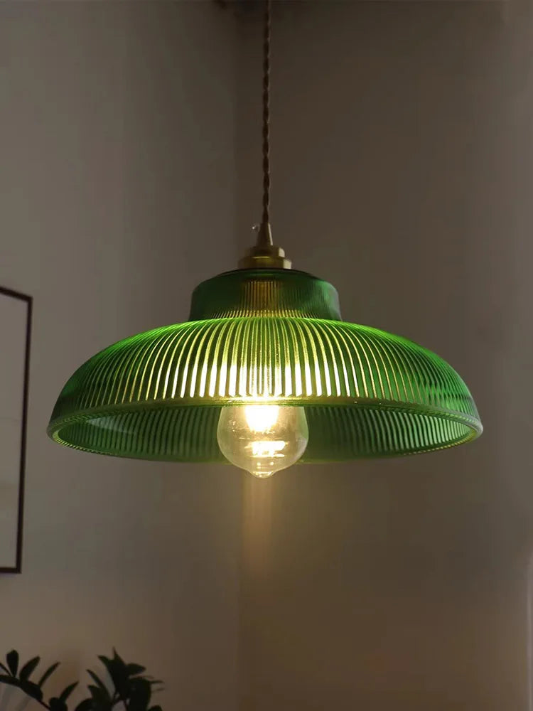 Lámpara colgante LED vintage de vidrio verde – Elegante y sostenible