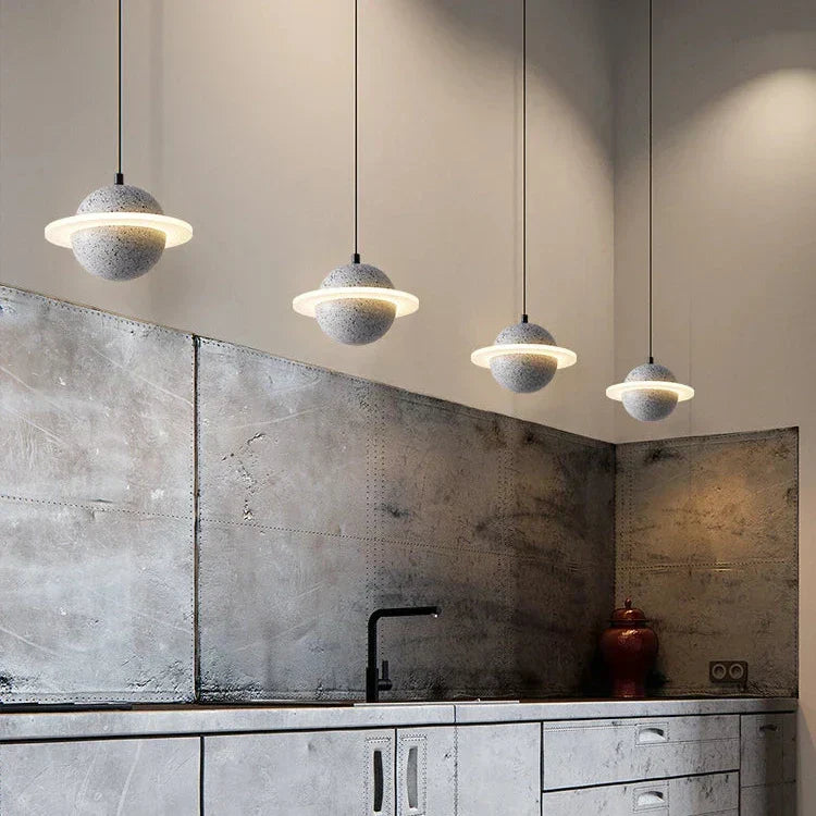 LED csillár csillag formában, travertin kivitelben – Modern, indusztriális függőlámpa