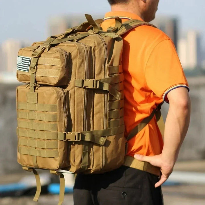 Wasserdichter Rucksack mit viel Stauraum