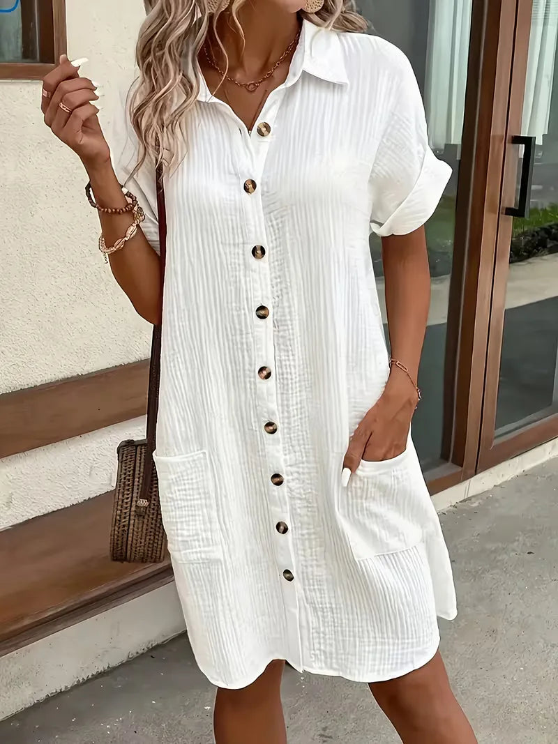 Shirt dress with V-neck and short sleeves