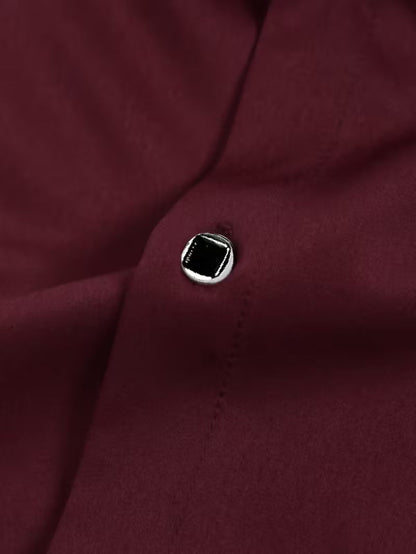 Shirt with Geometric Pattern and Slim Fit