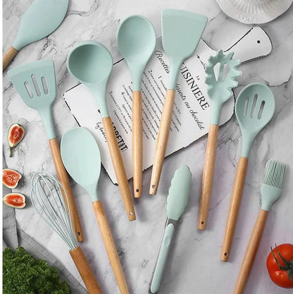 Non-Stick Silicone Cookware Set - Wooden Handles - Durable and Functional