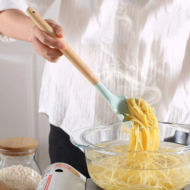 Non-Stick Silicone Cookware Set - Wooden Handles - Durable and Functional