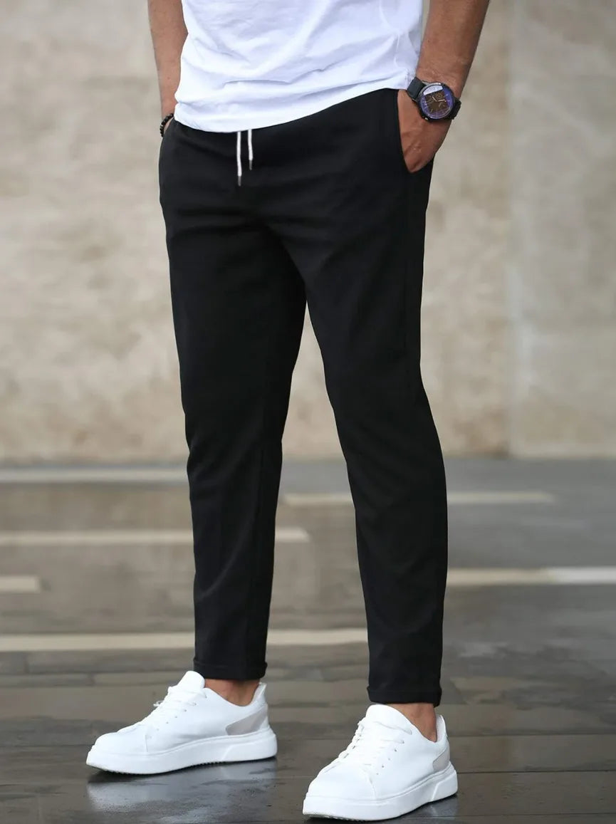 Pantalon slim avec taille élastique et poches latérales