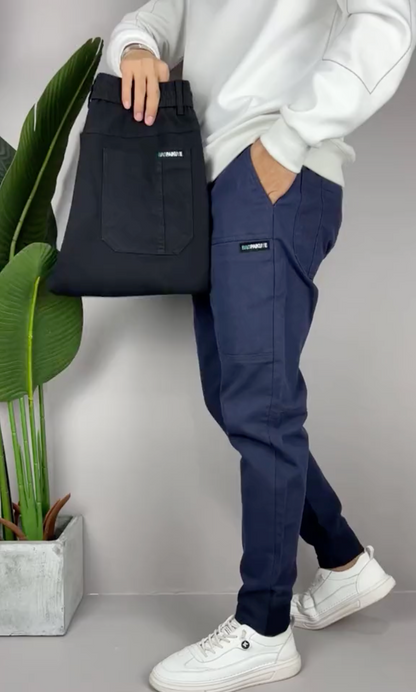 Pantalons chinos slim avec poignets élastiques