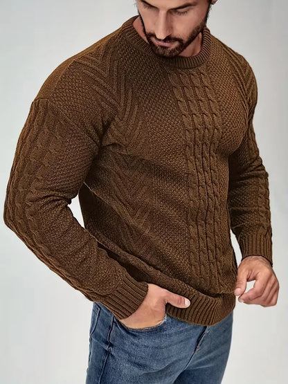 Pull ajusté à col rond avec motif torsadé