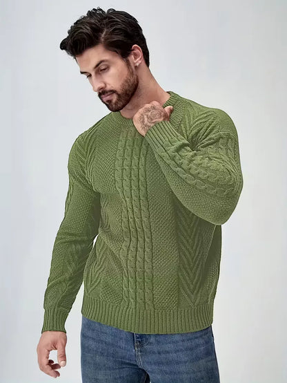 Pull ajusté à col rond avec motif torsadé