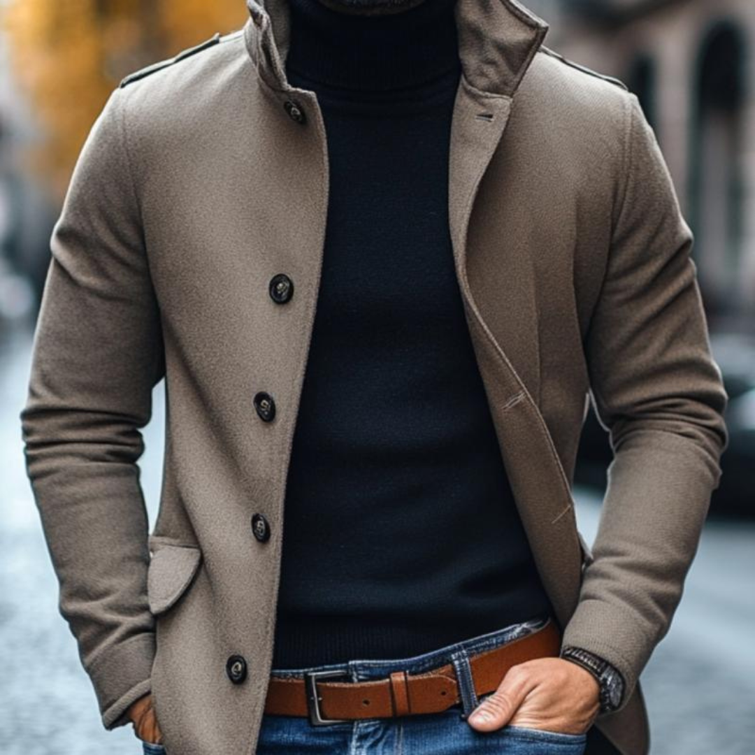 Veste ajustée avec col montant et boutons
