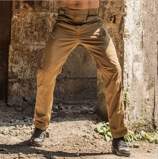 Pantalon de travail slim avec plusieurs poches
