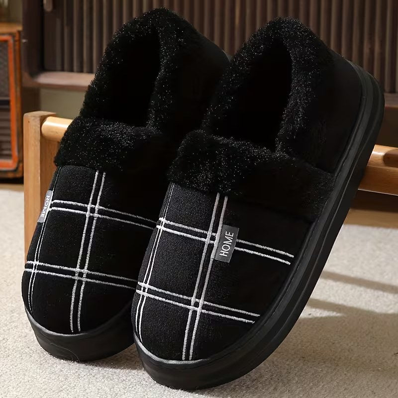 Chaussons à motif à carreaux avec doublure en peluche