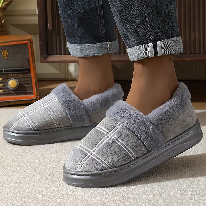 Chaussons à motif à carreaux avec doublure en peluche