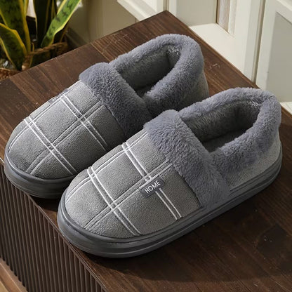 Chaussons à motif à carreaux avec doublure en peluche