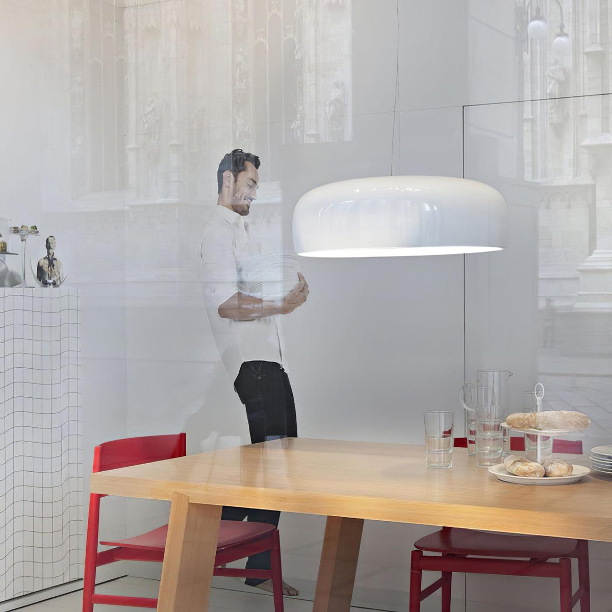 Sleek Minimalist Pendant Light for Modern Interiors