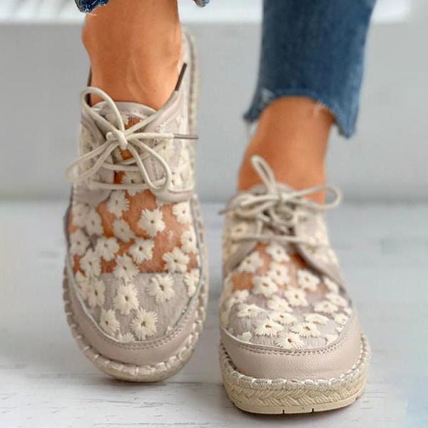 Sophie | Airy shoe with floral pattern