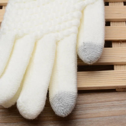 Sophie | Stylish and Functional Knitted Gloves