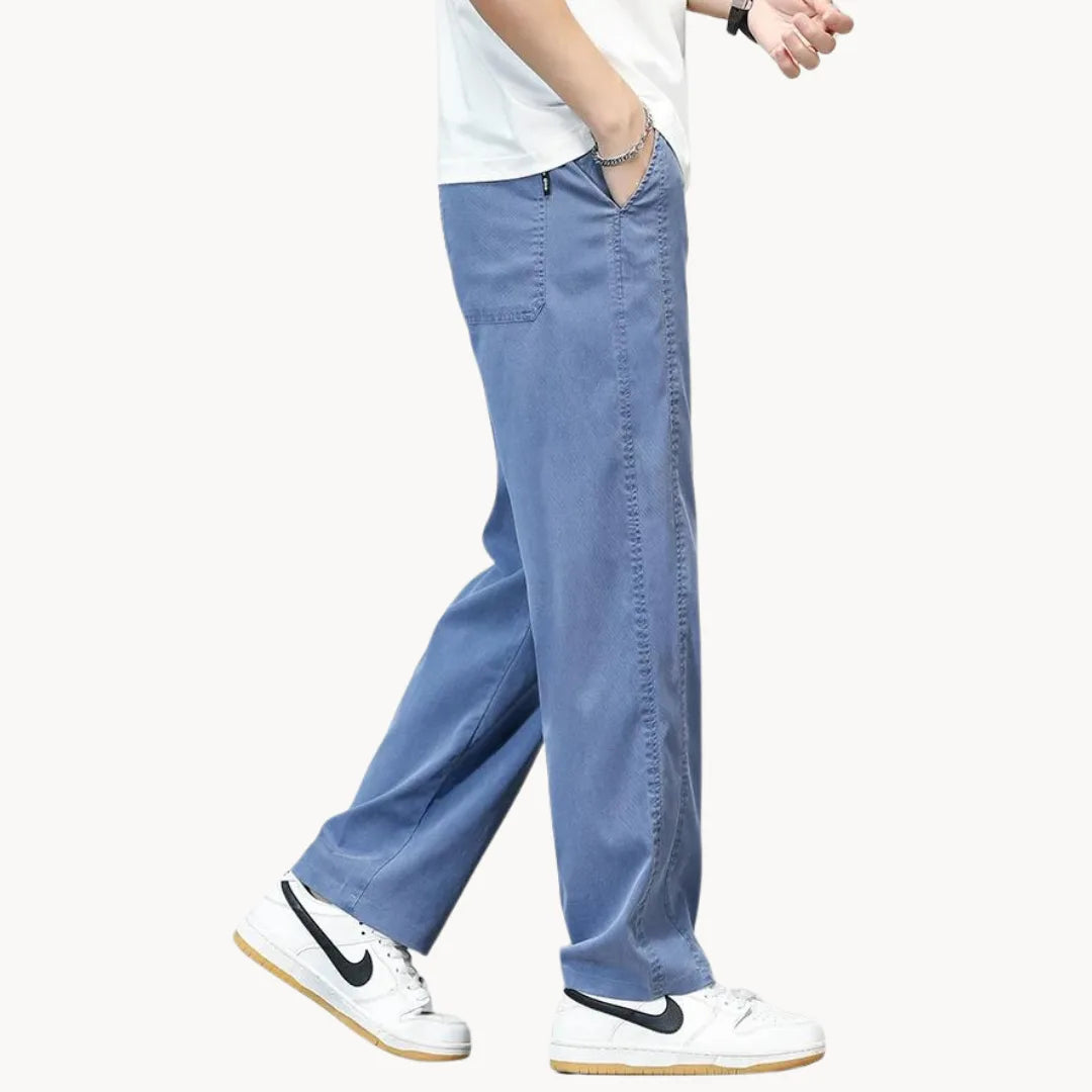 Straight-fit jeans with elastic waistband