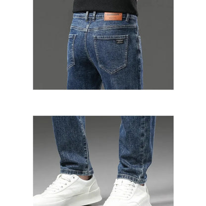 Straight-leg jeans with fleece lining