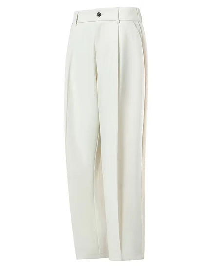 Straight trousers with pleated details and side pockets