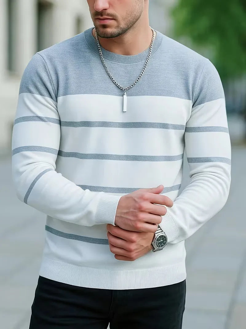 Striped jumper with round neck and long sleeves