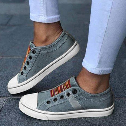Stylish and comfortable women's shoes for casual use