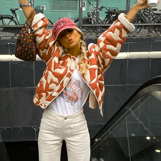 Stylish women's jacket for the upcoming spring - Colorway