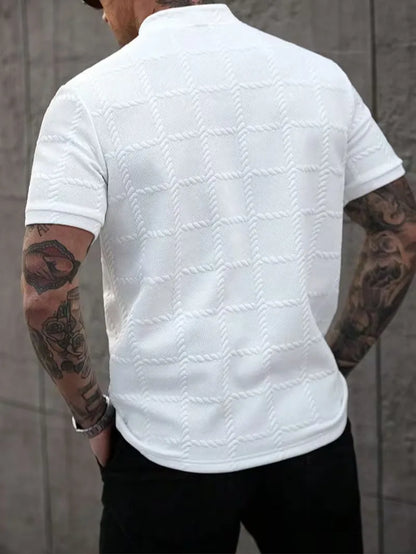 T-shirt à manches courtes avec col montant
