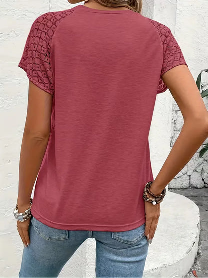 T-shirt with Lace Details Short Sleeve