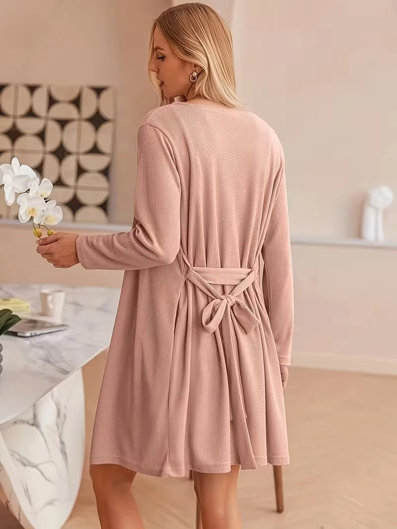 Three-piece set with waffle texture
