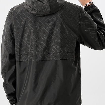 Tim | Lightweight men's windbreaker with check pattern and hood