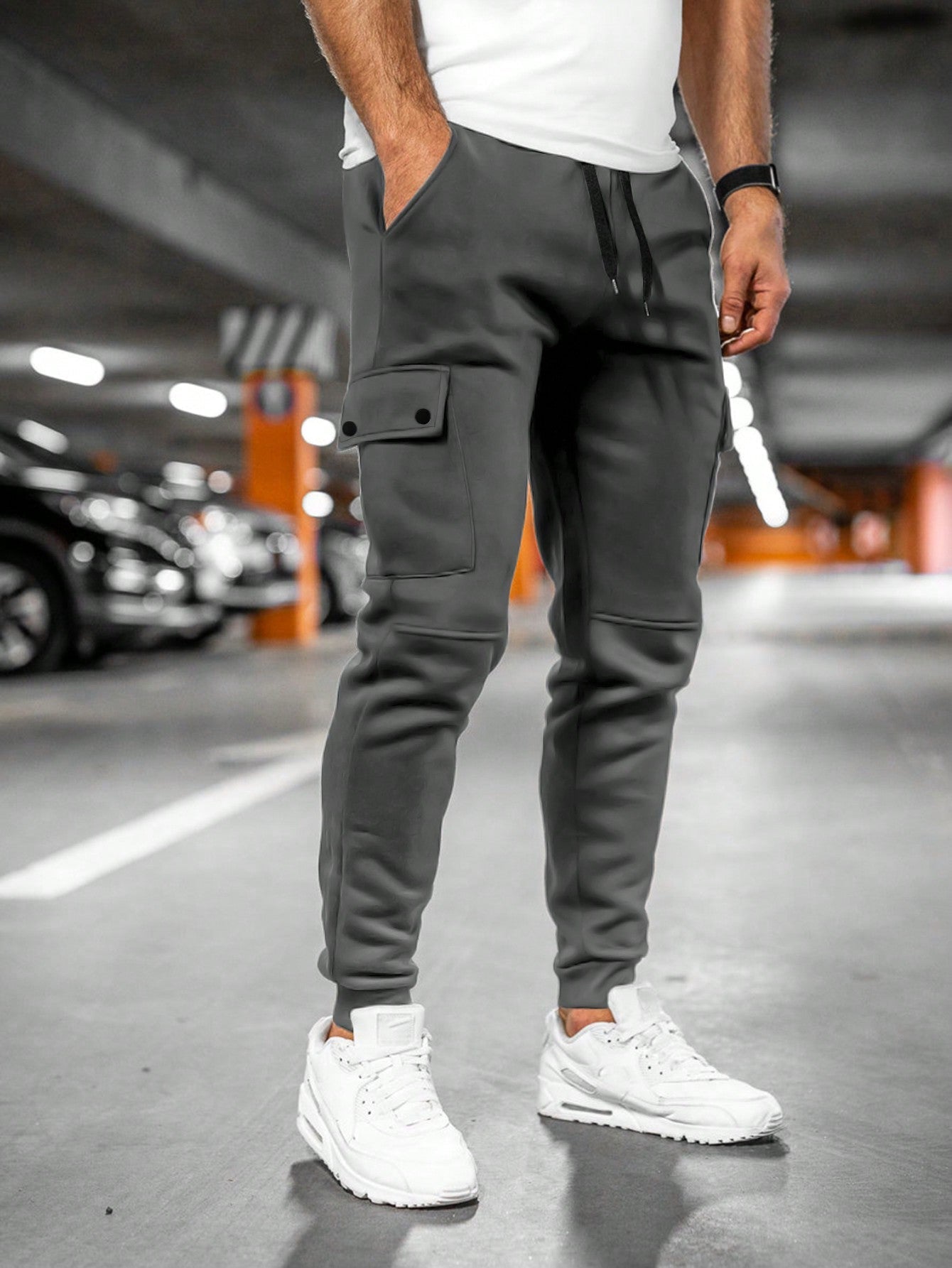 Tom | Men's Jogging Trousers with Turn-Up Pocket
