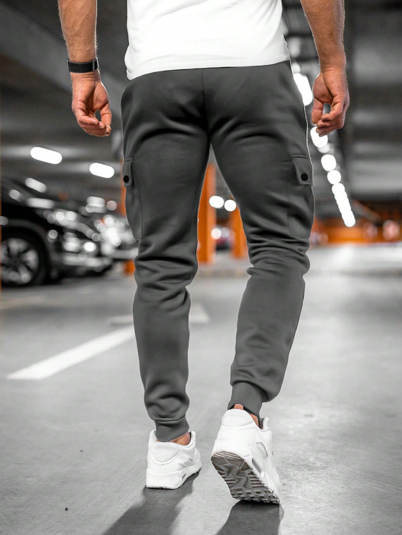 Tom | Men's Jogging Trousers with Turn-Up Pocket