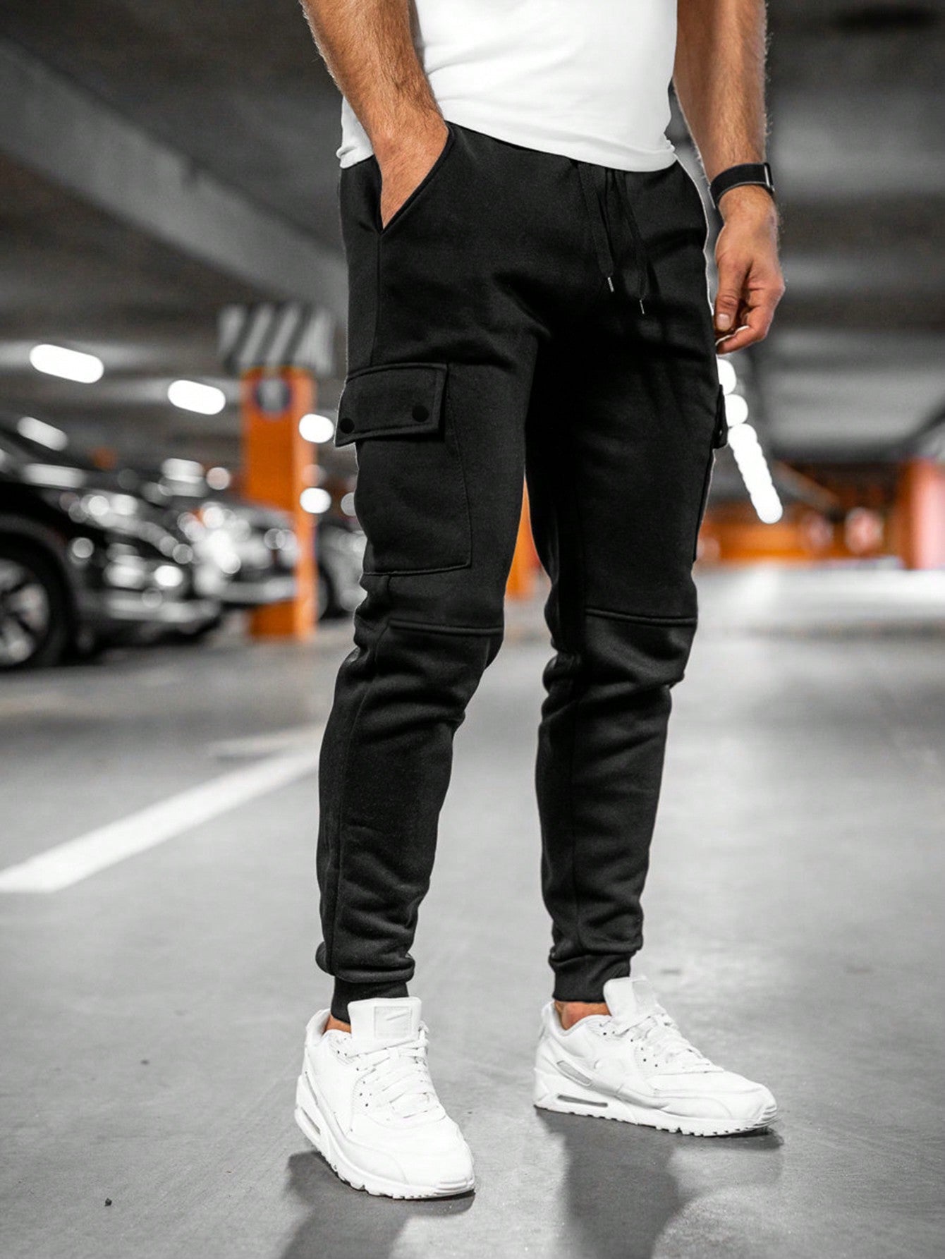 Tom | Men's Jogging Trousers with Turn-Up Pocket