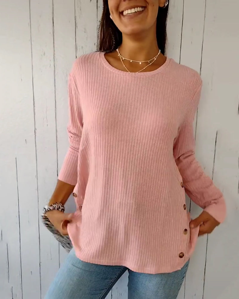 Top with long sleeves and round neck
