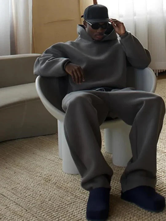 Survêtement avec sweat à capuche et pantalon coupe ample