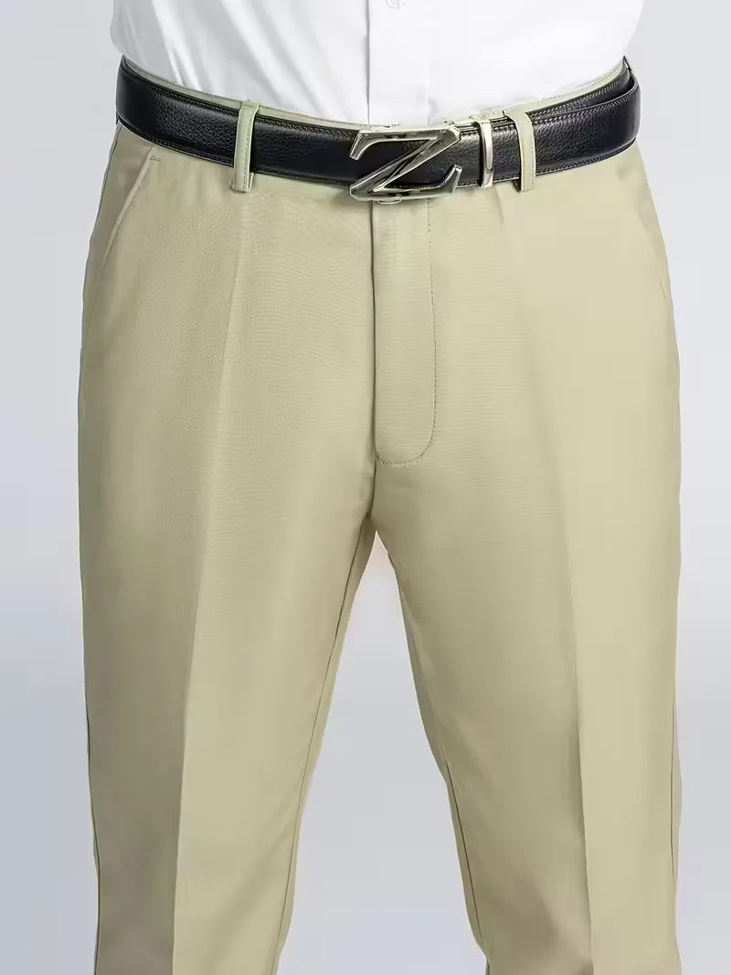 Trousers with elastic waistband and regular fit