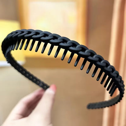 Twist Design Headband